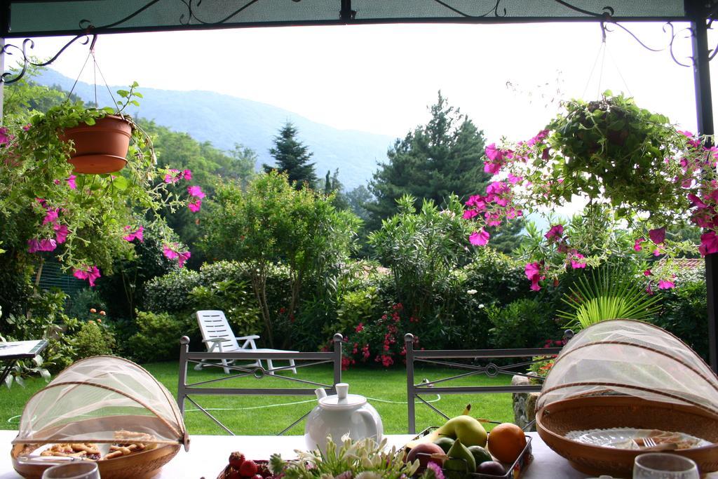 Antico Borgo Sanda Lago Maggiore Casalzuigno Exterior foto
